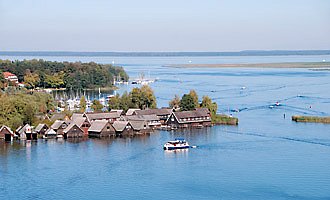 Müritz - Hausboot­urlaub am "kleinen Meer"